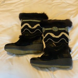 Tecnica fur and lined apres-ski boots. EU 40, 8.5 US